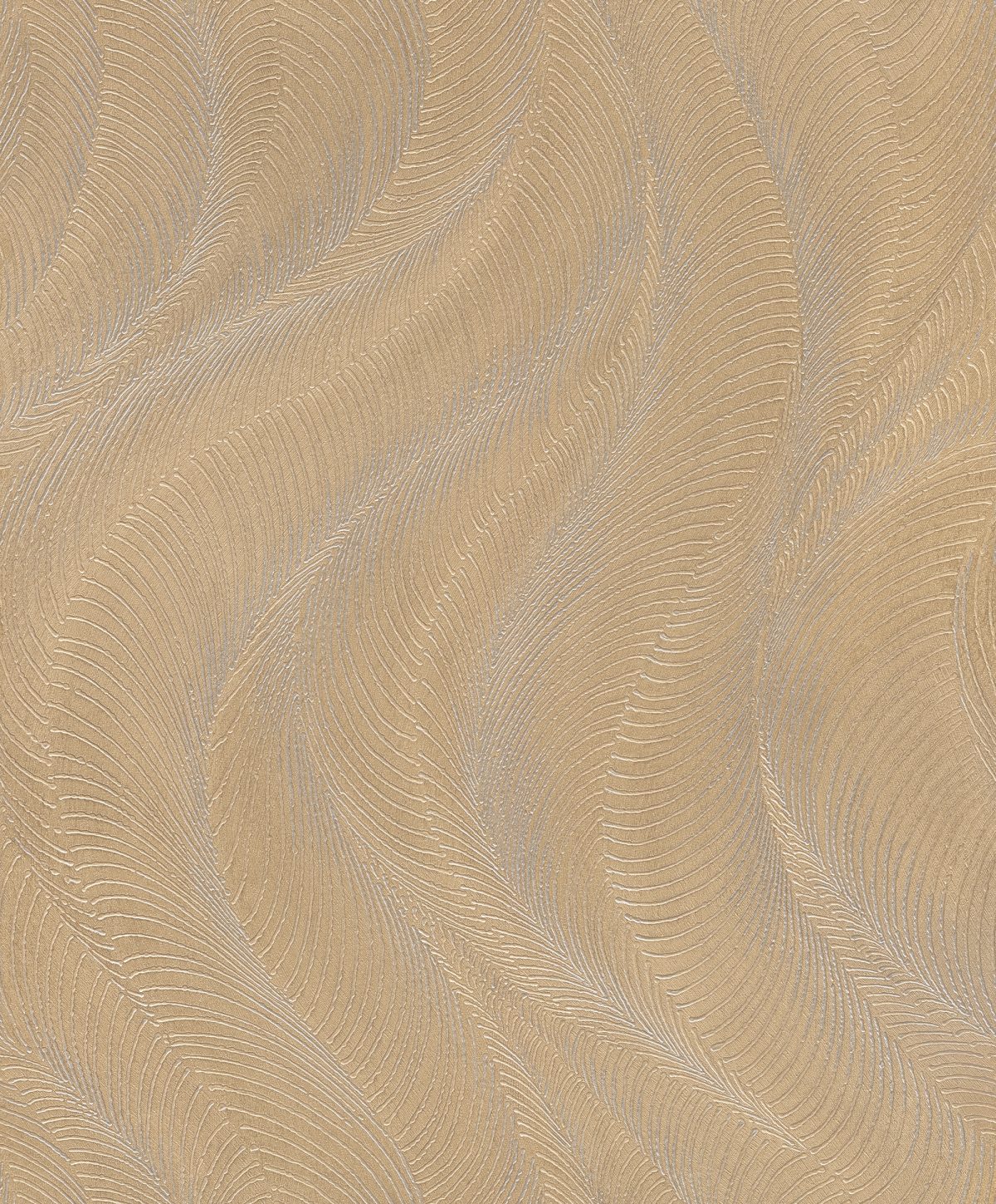 Papel mural non-woven lavable para interiores con un diseño de ondas con líneas que le dan relieve en color dorado