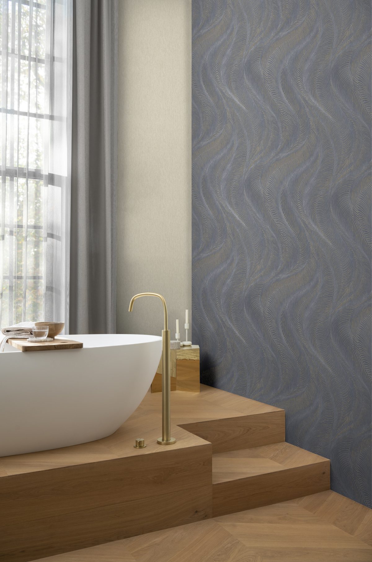 Papel mural non-woven lavable para interiores instalado en el acceso a un baño