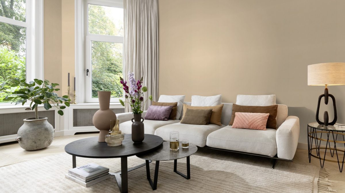 Papel mural non-woven lavable para interiores instalado en living