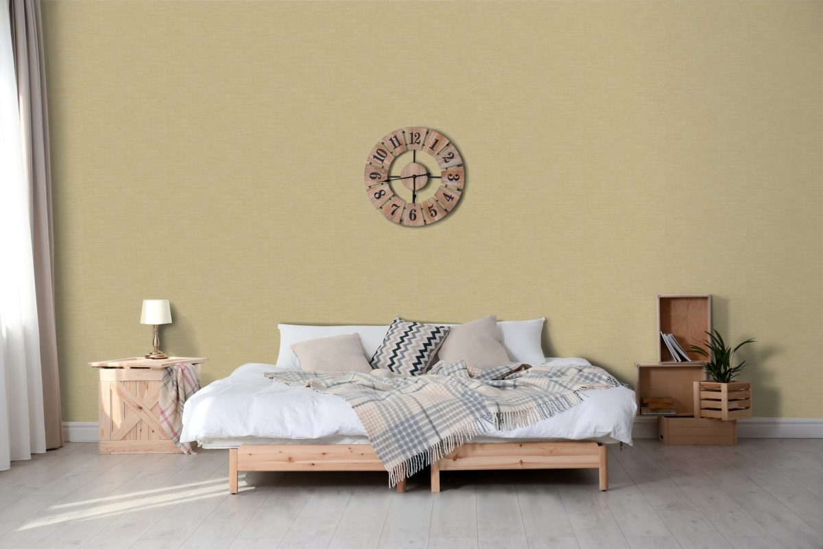 Papel mural non-woven lavable para interiores instalado en dormitorio
