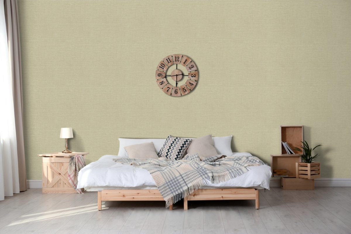 Papel mural non-woven lavable para interiores instalado en dormitorio