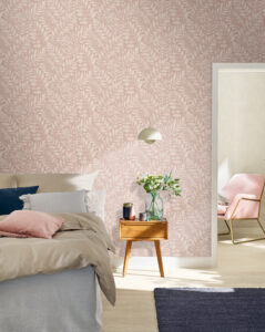 Papel mural Farm Living instalado en dormitorio acogedor